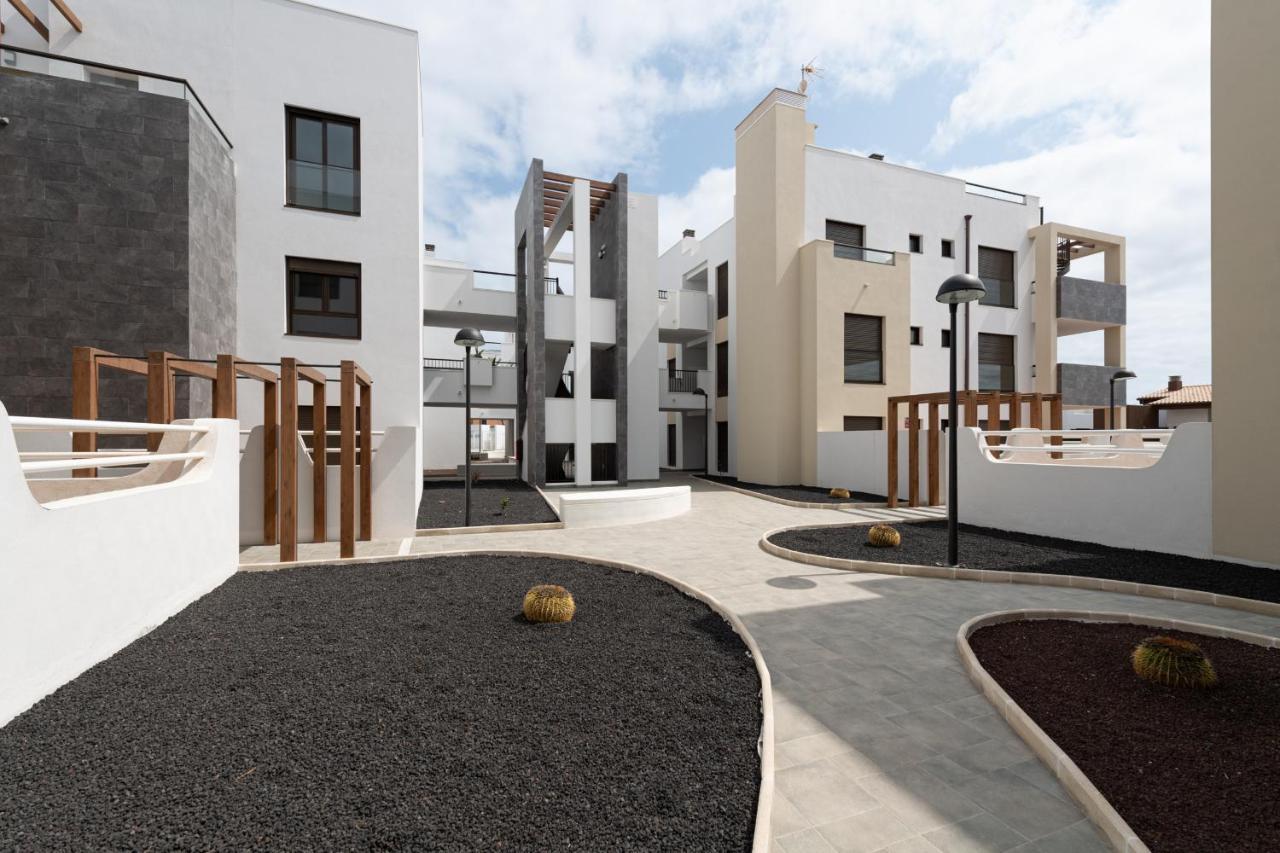 Homeforguest Flat With Large Terrace In Modern Residential Complex With Swimming Pool Caleta De Fuste Bagian luar foto