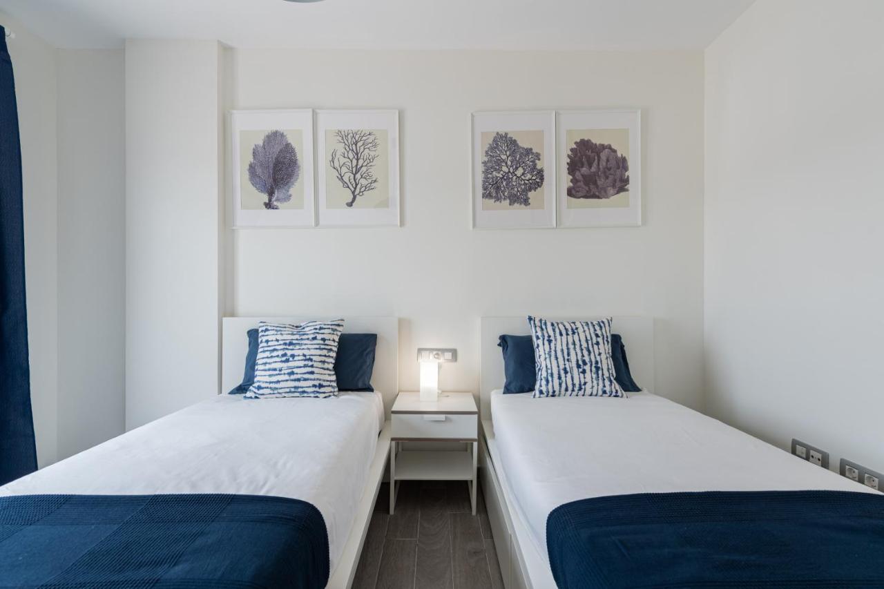 Homeforguest Flat With Large Terrace In Modern Residential Complex With Swimming Pool Caleta De Fuste Bagian luar foto