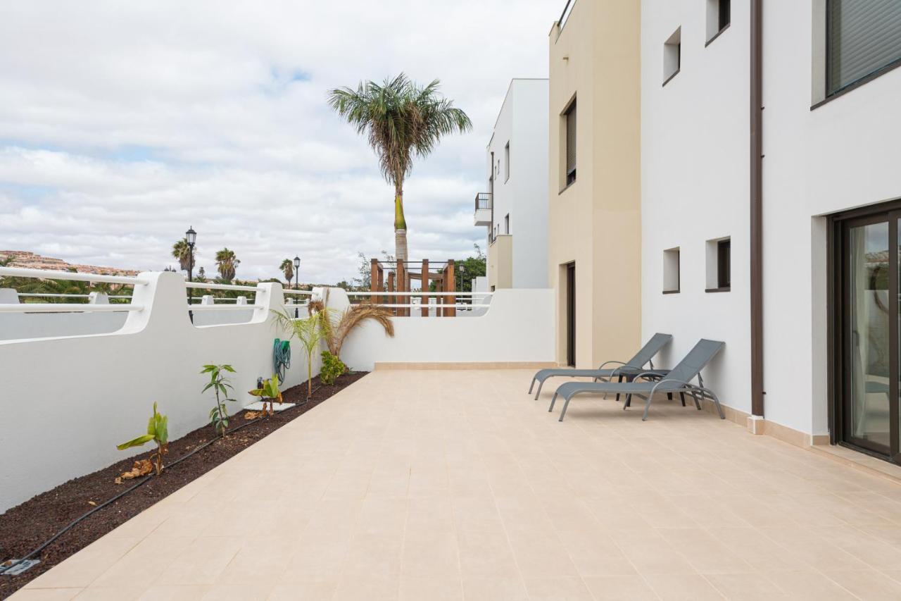 Homeforguest Flat With Large Terrace In Modern Residential Complex With Swimming Pool Caleta De Fuste Bagian luar foto