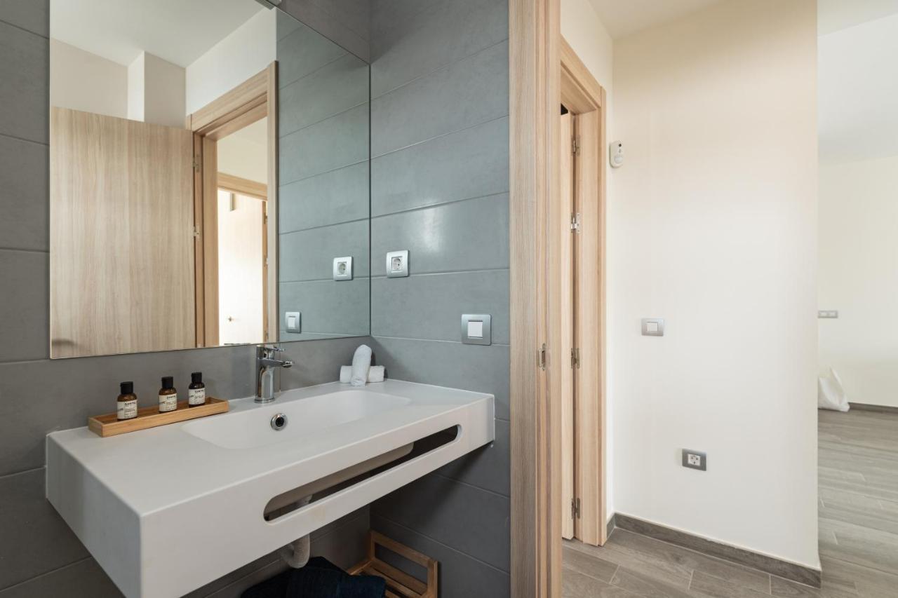 Homeforguest Flat With Large Terrace In Modern Residential Complex With Swimming Pool Caleta De Fuste Bagian luar foto